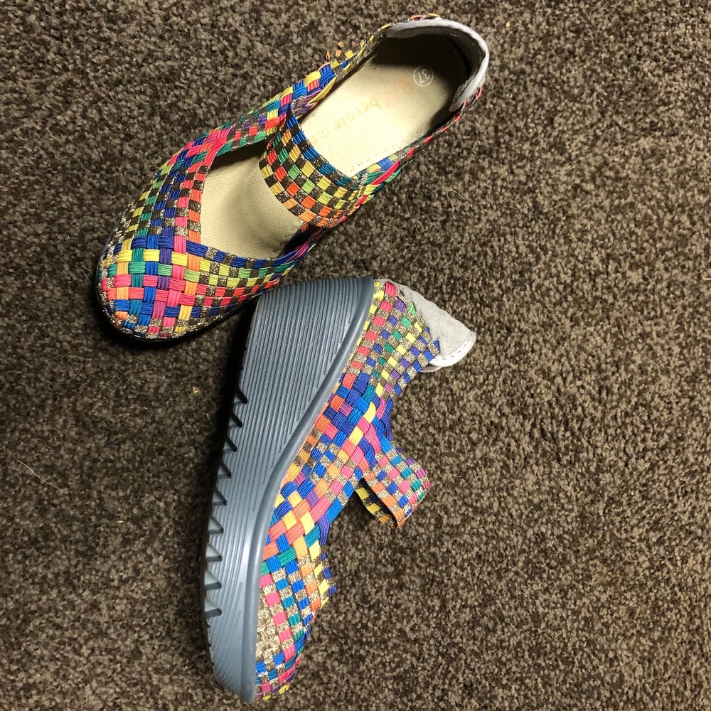 Bernie Mev Lucia wedge for women size US 6, EU 37